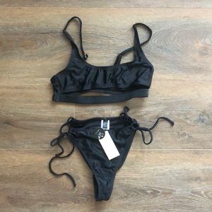 BLACK BIKINI